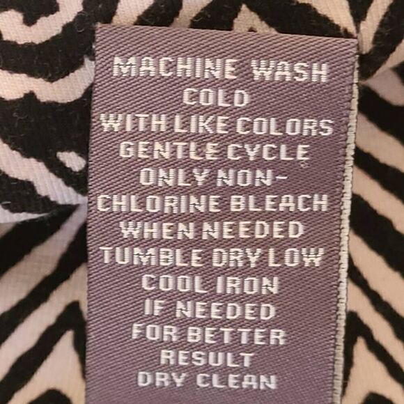 Chelsea & Theodore Womens Chevron Draped Neck Tunic Black White Size Medium - Picture 11 of 15